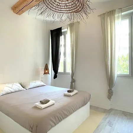Lafrenchcasa Noailles Apartamento *