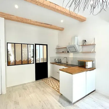 Lafrenchcasa Noailles Apartamento *