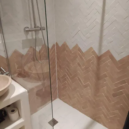 Lafrenchcasa Noailles Apartamento *